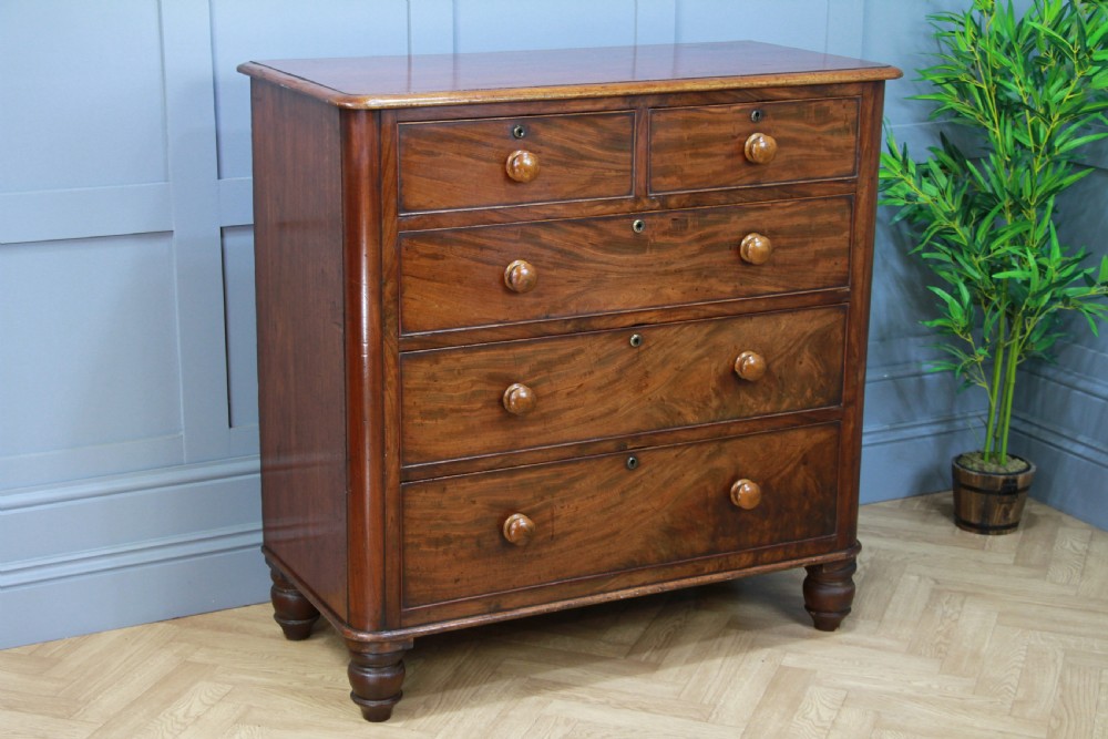 Antique Original Early Victorian Rounded Corner Mahogany Chest of 5 Drawers 1860