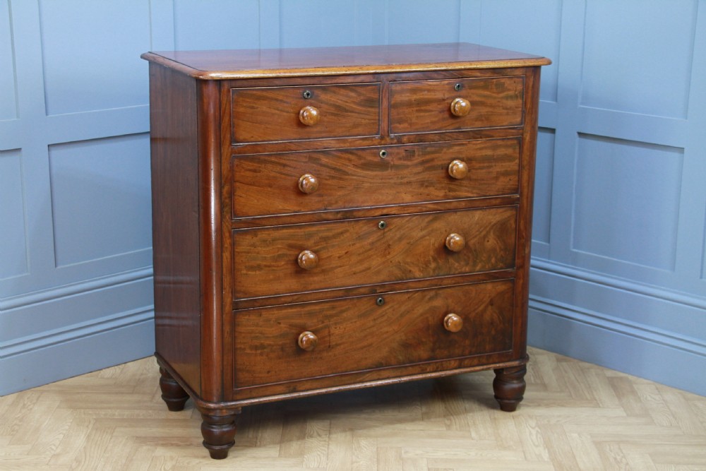 Antique Original Early Victorian Rounded Corner Mahogany Chest of 5 Drawers 1860 View VII