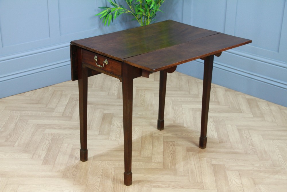 Original Antique Georgian Solid Mahogany Small Drop Leaf Pembroke Table C1830 View II