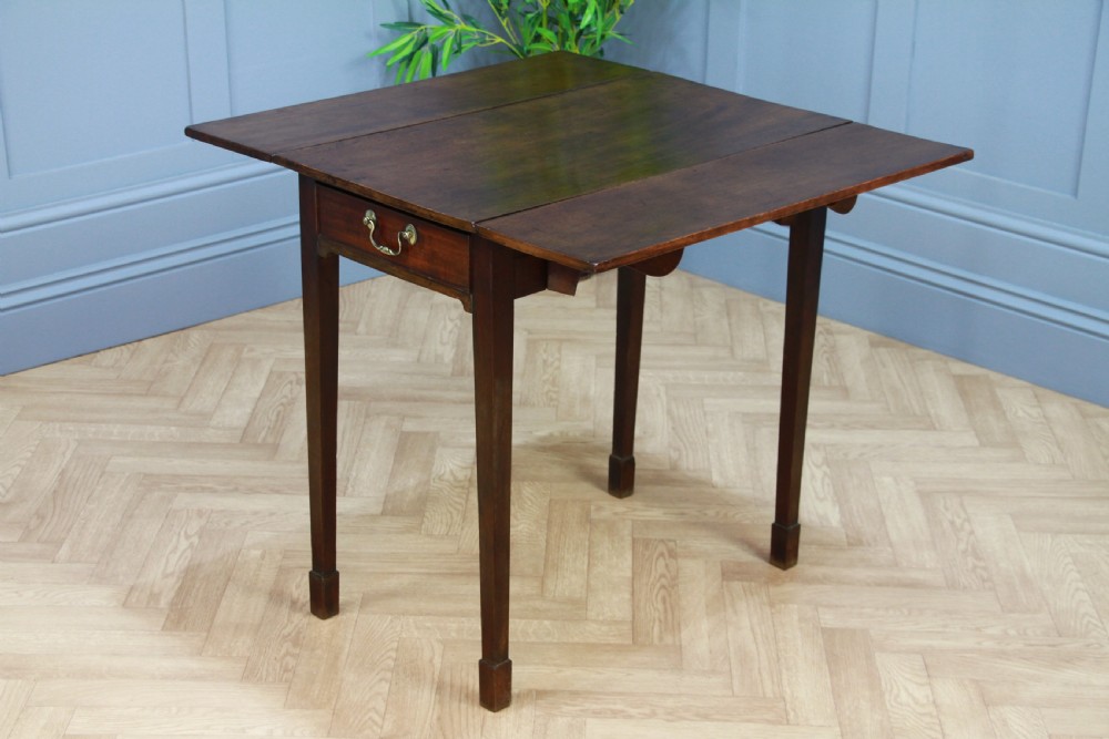 Original Antique Georgian Solid Mahogany Small Drop Leaf Pembroke Table C1830 View III