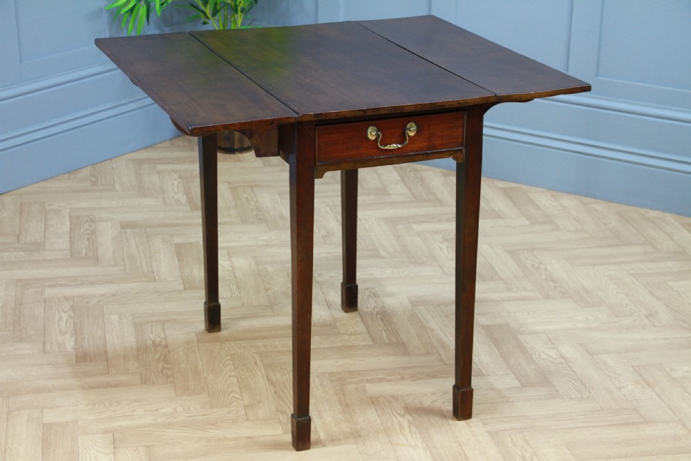 Original Antique Georgian Solid Mahogany Small Drop Leaf Pembroke Table C1830 View XII