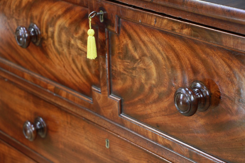Antique George III Flame Mahogany Secretaire Chest of 4 Drawers C1790 -1800 View IX