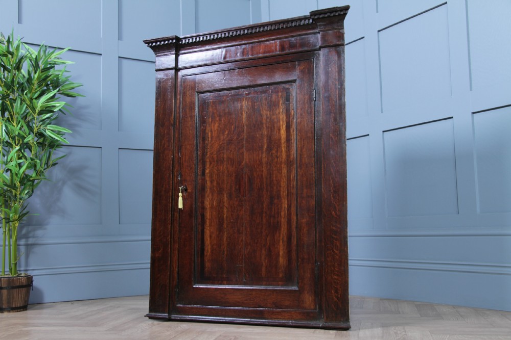 Antique Georgian Oak Inlaid Corner Wall Hanging Cupboard Cabinet Drinks C1830
