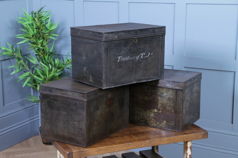 Antique Victorian Tinplate Metal Deed Chest Trunk Box Vintage C1860 View XIII