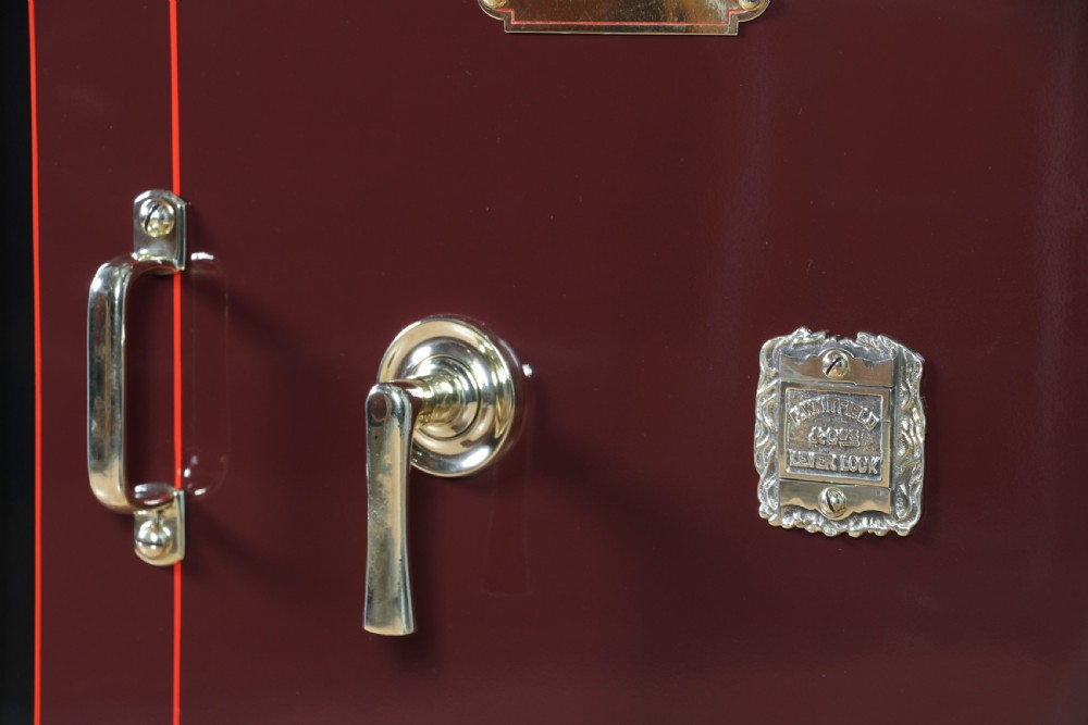 Antique F. WHITFIELD & Co Luxury Fireproof Safe Fully Restored With Keys Vintage View VI