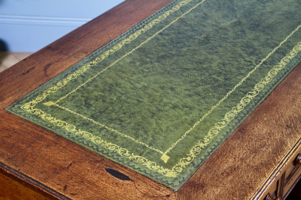 Antique Late Victorian Small Oak 9 Drawer Twin Pedestal Writing Desk With Key C1880
 View VIII