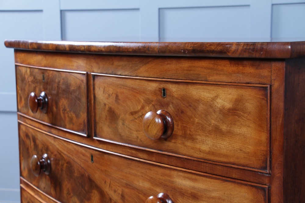 Antique Late Georgian Small Flame Grain Mahogany Bow Front Chest of 5 Drawers View VI