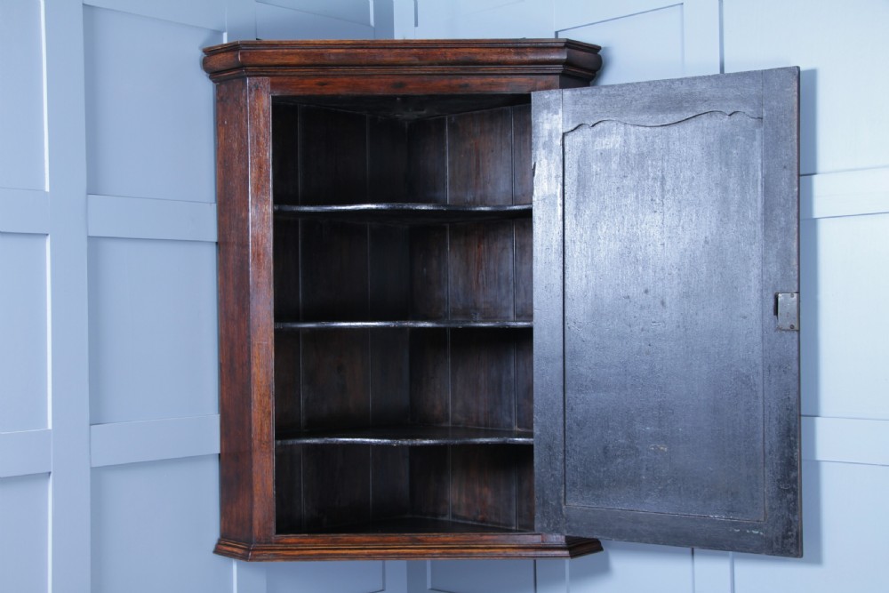 Antique Georgian Oak Large Corner Wall Hanging Drinks Cupboard C1830
 View II