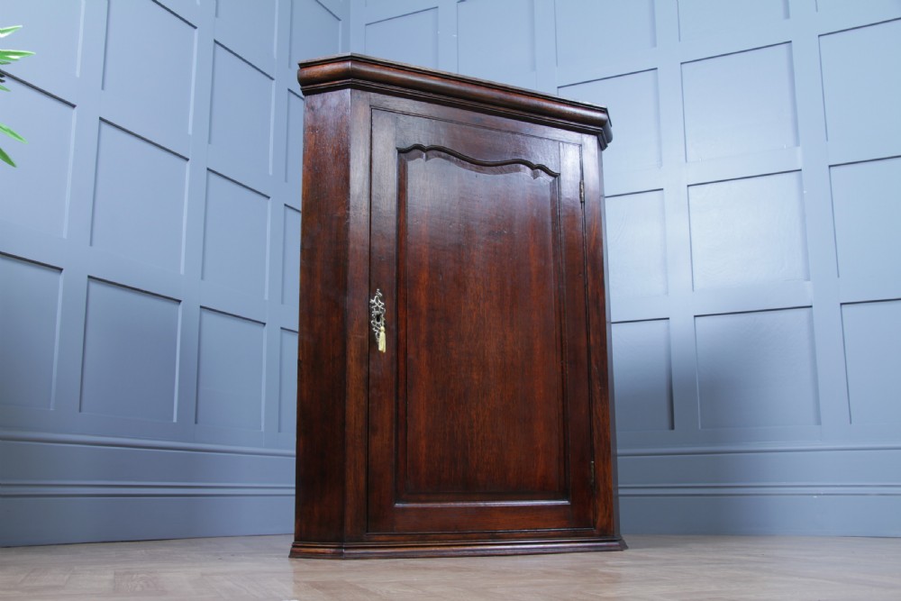 Antique Georgian Oak Large Corner Wall Hanging Drinks Cupboard C1830
 View XV