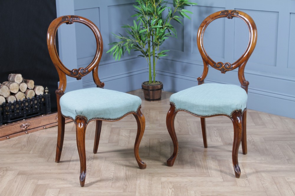 Pair of Antique Victorian Walnut Balloon Back Dining Occasional Chairs Cabriole Serpentine