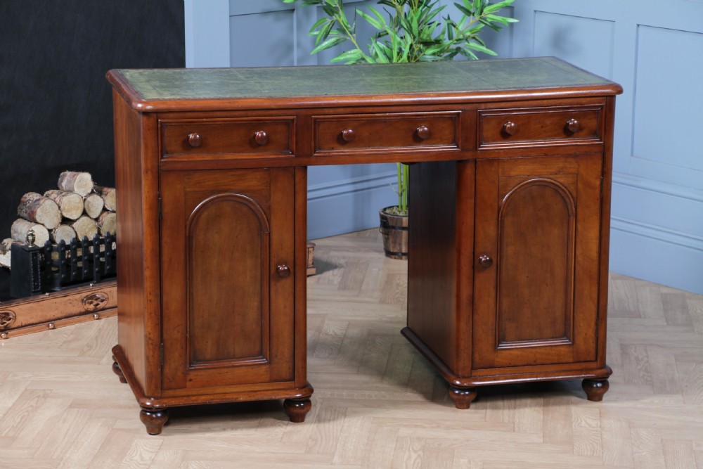 Antique Victorian Curved Front Mahogany 3 Drawer Twin Pedestal Writing Desk 1870