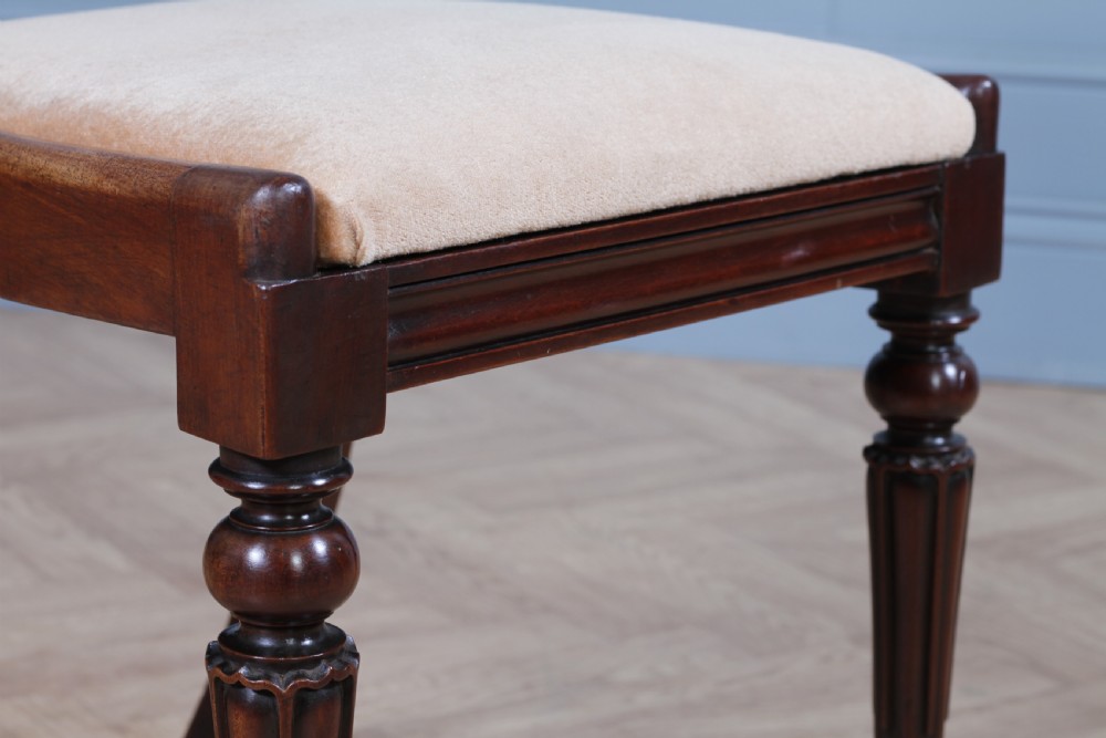 Set of 4 Antique Early Victorian Carved Crown Back Mahogany Dining Chairs C1840 View XI