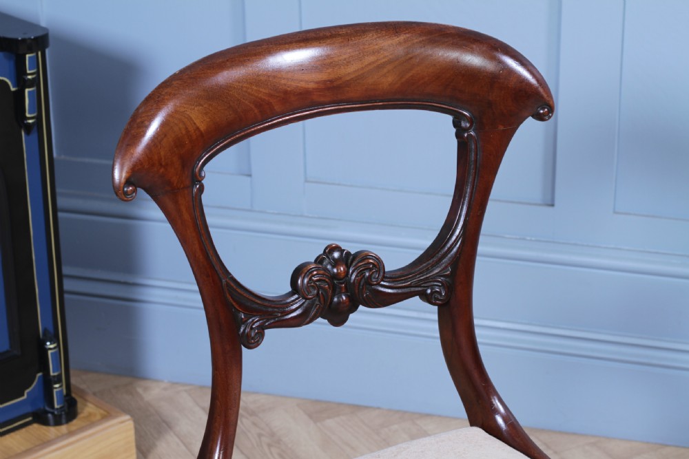 Set of 4 Antique Early Victorian Carved Crown Back Mahogany Dining Chairs C1840 View XII