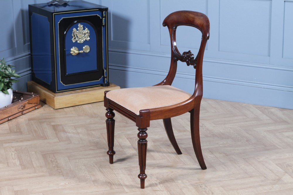Set of 4 Antique Early Victorian Carved Crown Back Mahogany Dining Chairs C1840 View XIV