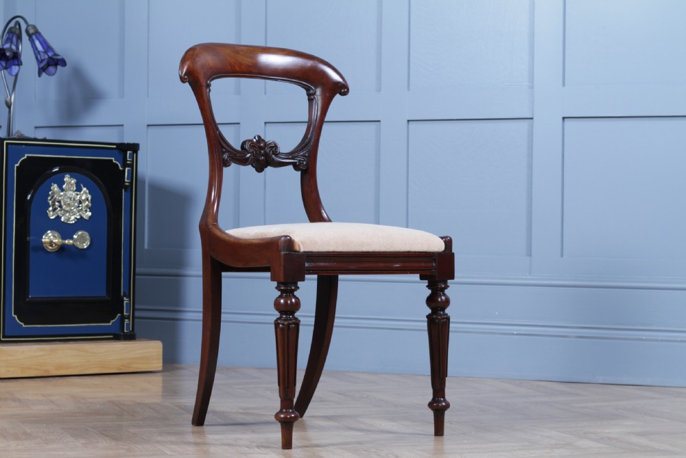 Set of 4 Antique Early Victorian Carved Crown Back Mahogany Dining Chairs C1840 View XVI