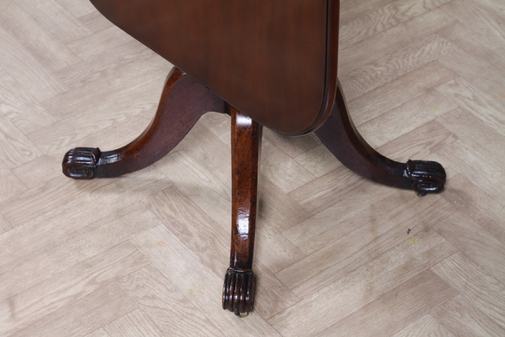 Antique William IV Early Victorian Small Solid Mahogany Tilt Top Breakfast Table  View V