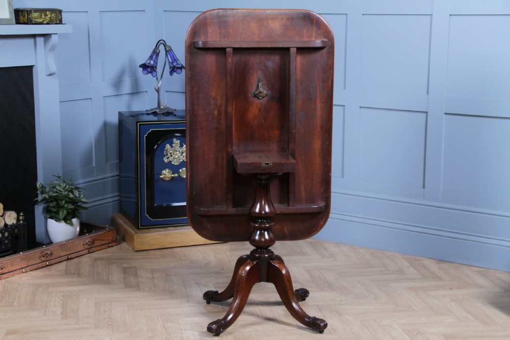Antique William IV Early Victorian Small Solid Mahogany Tilt Top Breakfast Table  View XIV