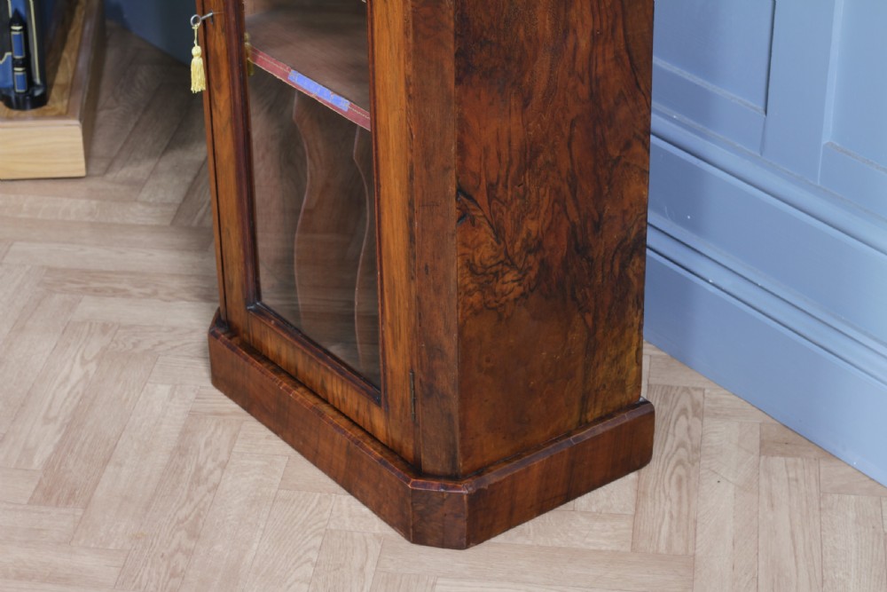 Antique Victorian Figured Walnut Glazed Music Sheet Gramophone 78 Cabinet C1880 View VI
