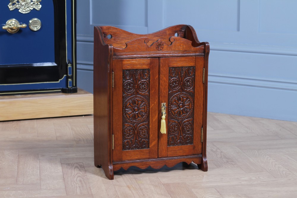 Small Antique Oak Arts & Crafts 2 door Hanging Smokers Pipe Cabinet View VII