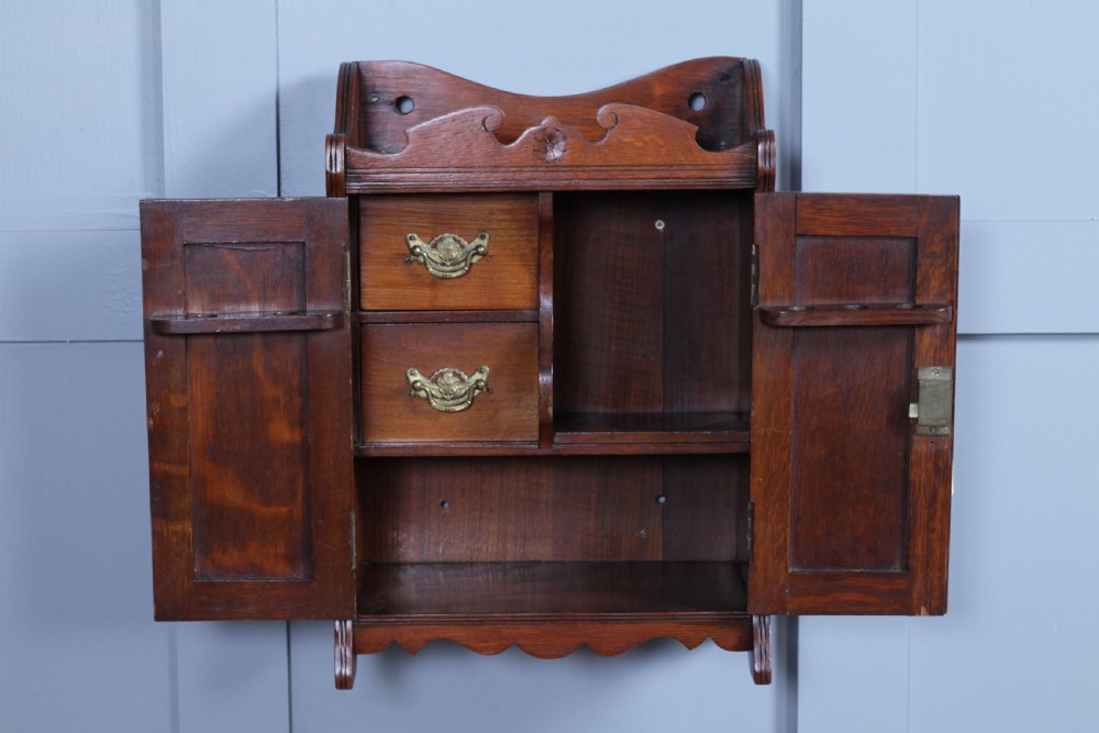 Small Antique Oak Arts & Crafts 2 door Hanging Smokers Pipe Cabinet View XII