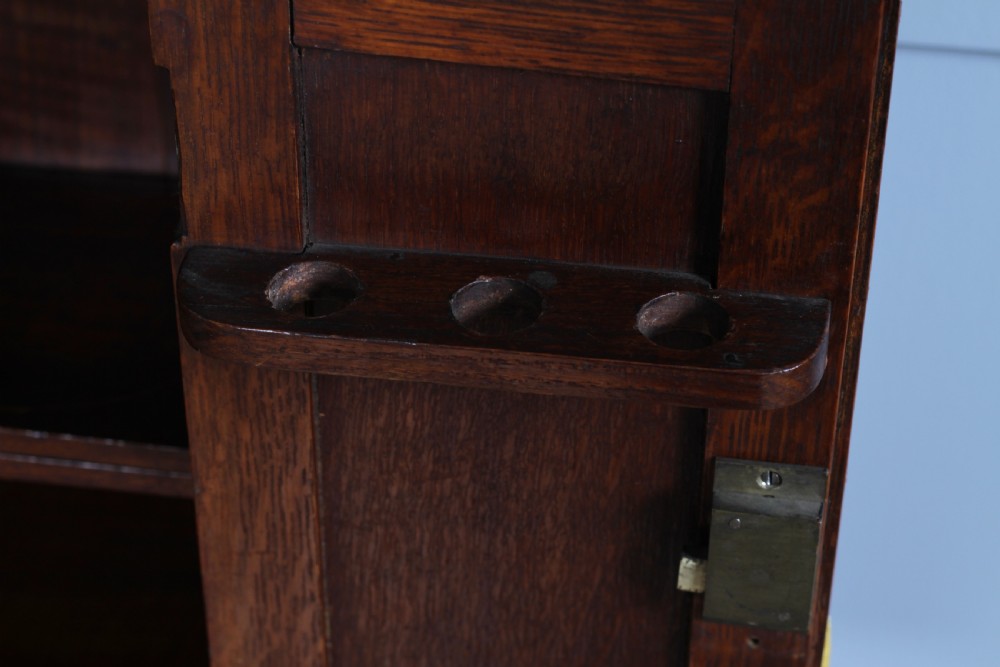 Small Antique Oak Arts & Crafts 2 door Hanging Smokers Pipe Cabinet View XXIII