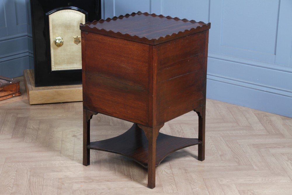 Antique Georgian Flame Grain Mahogany & Ebony Inlaid Tray Top Bedside Cupboard Lamp Side Table View XIX