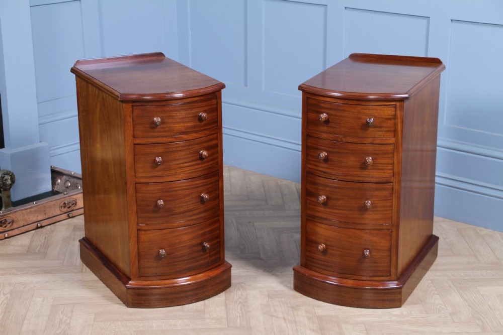 Pair of Antique Victorian Bow Front Mahogany Bedside Chests of Drawers C1850
