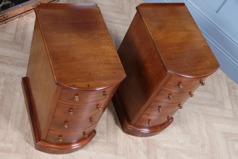 Pair of Antique Victorian Bow Front Mahogany Bedside Chests of Drawers C1850 View X