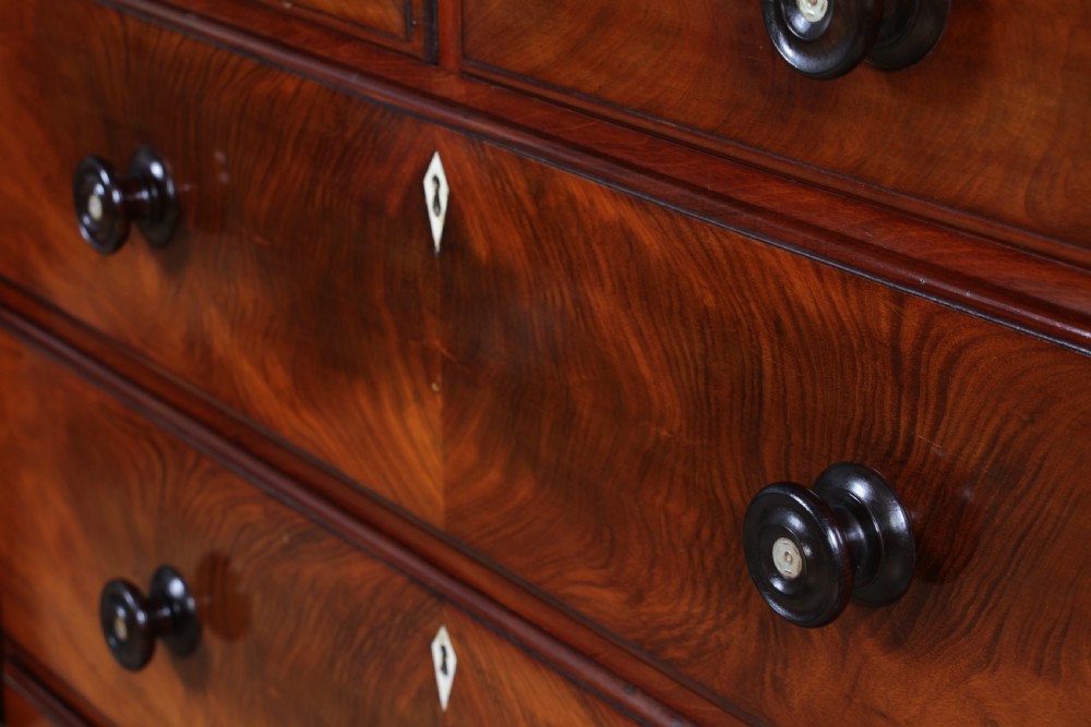Oustanding Quality Antique Original Victorian Flame Mahogany Large Scottish Chest of 6 Drawers C1870 View IX
