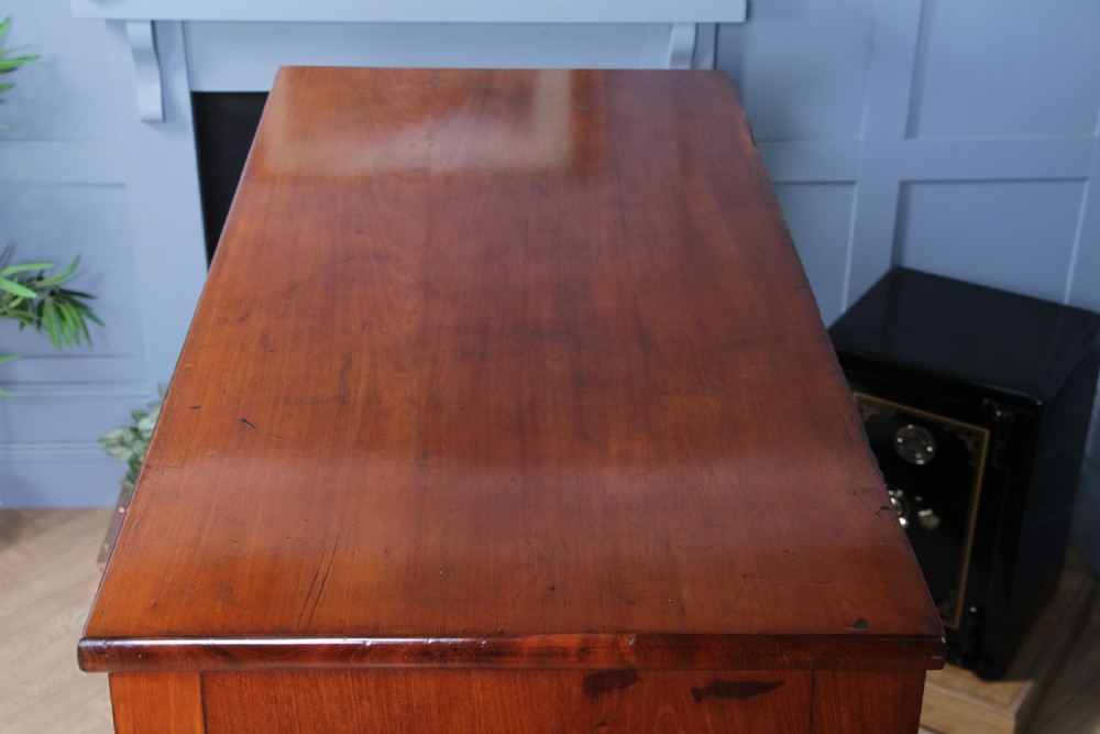 Oustanding Quality Antique Original Victorian Flame Mahogany Large Scottish Chest of 6 Drawers C1870 View XXI