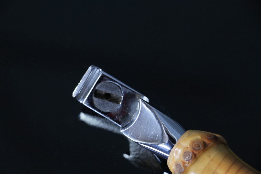 Vintage Danilo Bamboo Handle Bottle Opener Made in France Breveté S.G.D.G C1930 View VIII