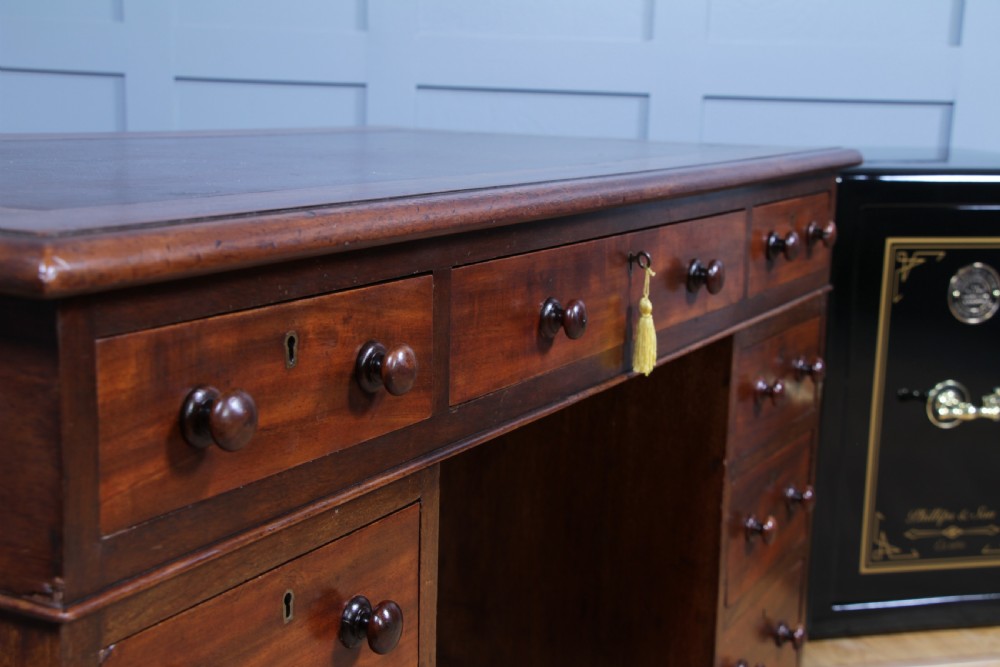 Original Antique Victorian Mahogany 9 Drawer Twin Pedestal Leather Top Writing Desk C1880 View VI
