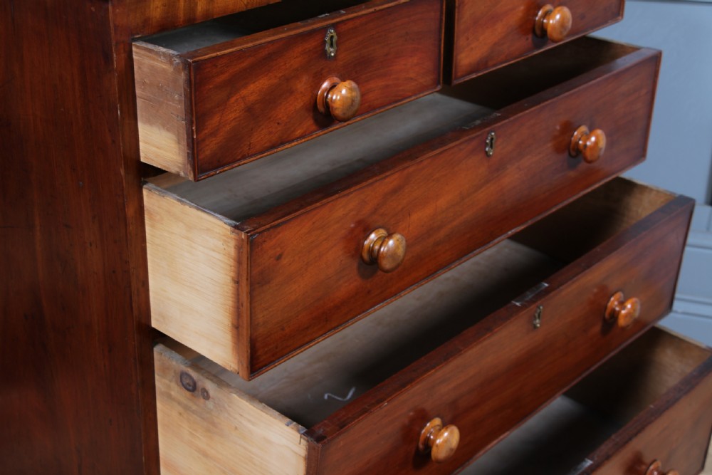 Original Antique Victorian Mahogany Compact Chest of 5 Drawers Restored C1870 View X