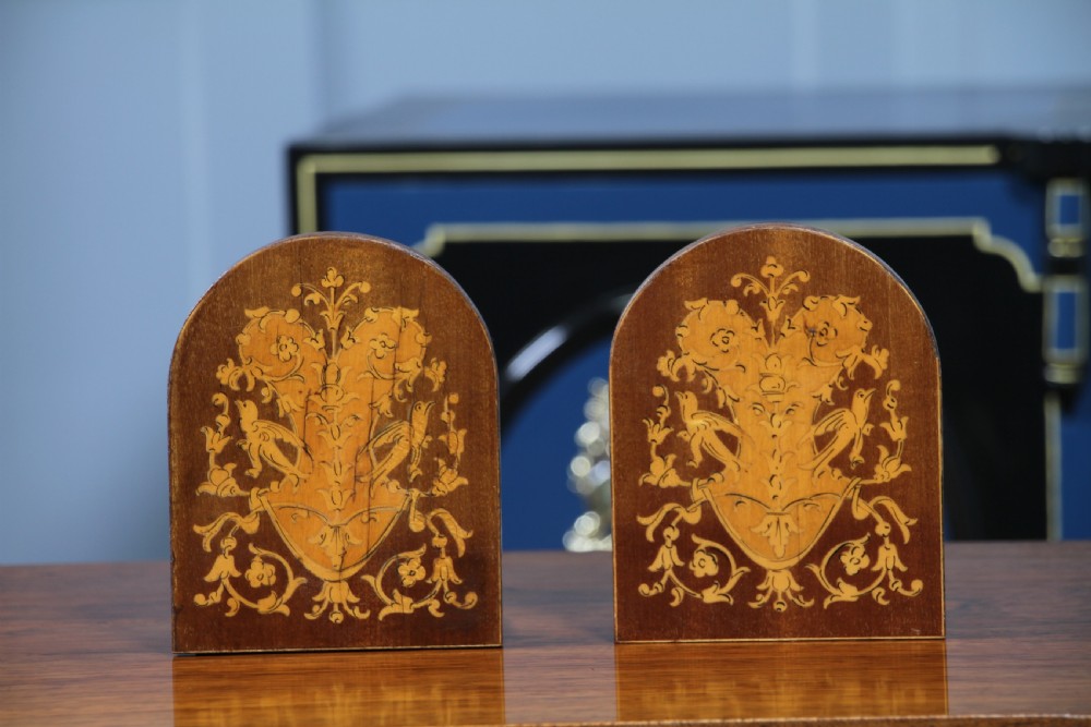 Pair of Antique Edwardian Mahogany Inlaid Boxwood & Satinwood Marquetry Bookends View IV