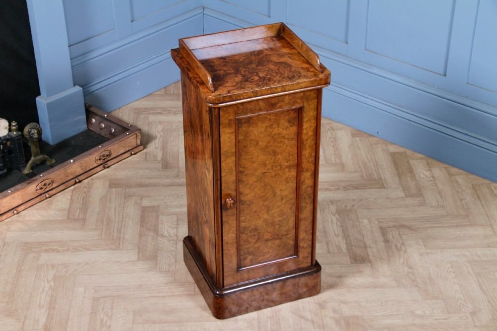 Outstanding Victorian Holland & Sons Burr Walnut Bedside Cupboard 1870 View II