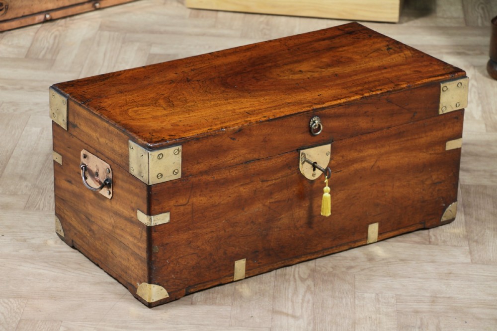 Victorian Military Camphor Wood Campaign Chest With Key View IX