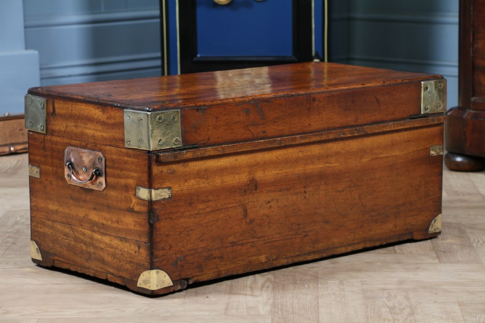 Victorian Military Camphor Wood Campaign Chest With Key View XXI