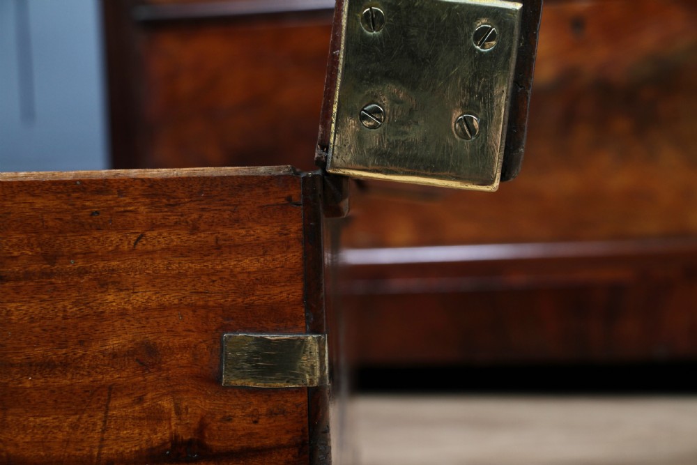 Victorian Military Camphor Wood Campaign Chest With Key View XXII