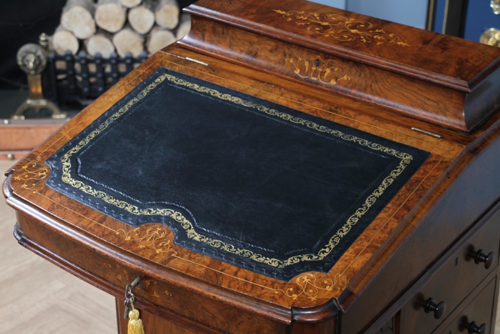 Original Antique Victorian Walnut 4 Drawer Davenport Desk Inlaid Restored C1850 View XII