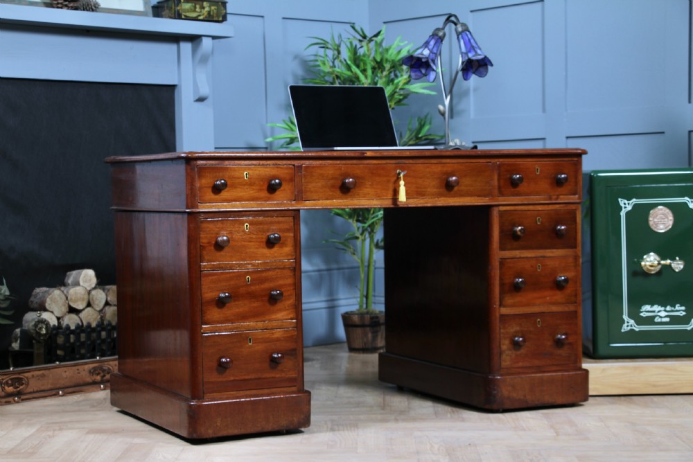 Antique Victorian Curved Front Mahogany 9 Drawer Twin Pedestal Leather Top Writing Desk 1870 View II
