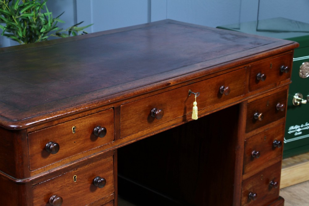 Antique Victorian Curved Front Mahogany 9 Drawer Twin Pedestal Leather Top Writing Desk 1870 View X