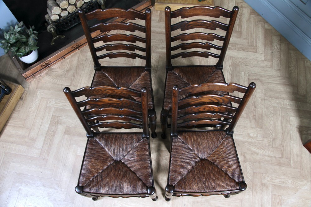 Titchmarsh & Goodwin Set of 4 Ladder Back Solid Oak Rush Seated Dining Chairs View VII