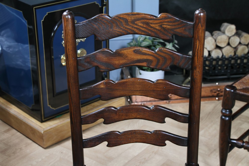 Titchmarsh & Goodwin Set of 4 Ladder Back Solid Oak Rush Seated Dining Chairs View VIII