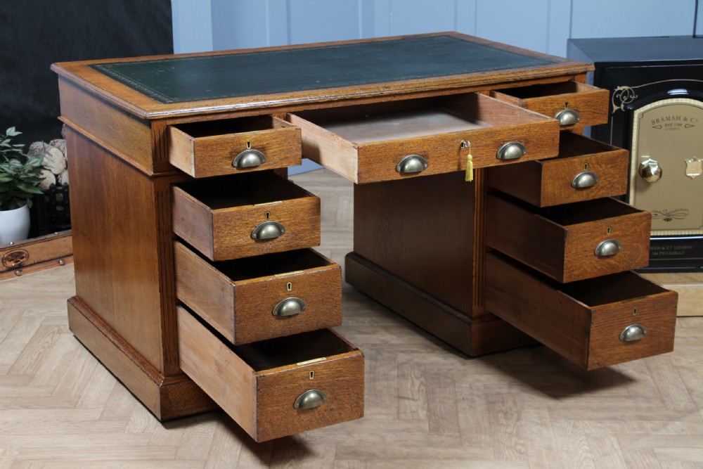 Antique Victorian Medium Oak 9 Drawer Twin Pedestal Leather Top Writing Desk With Key View III