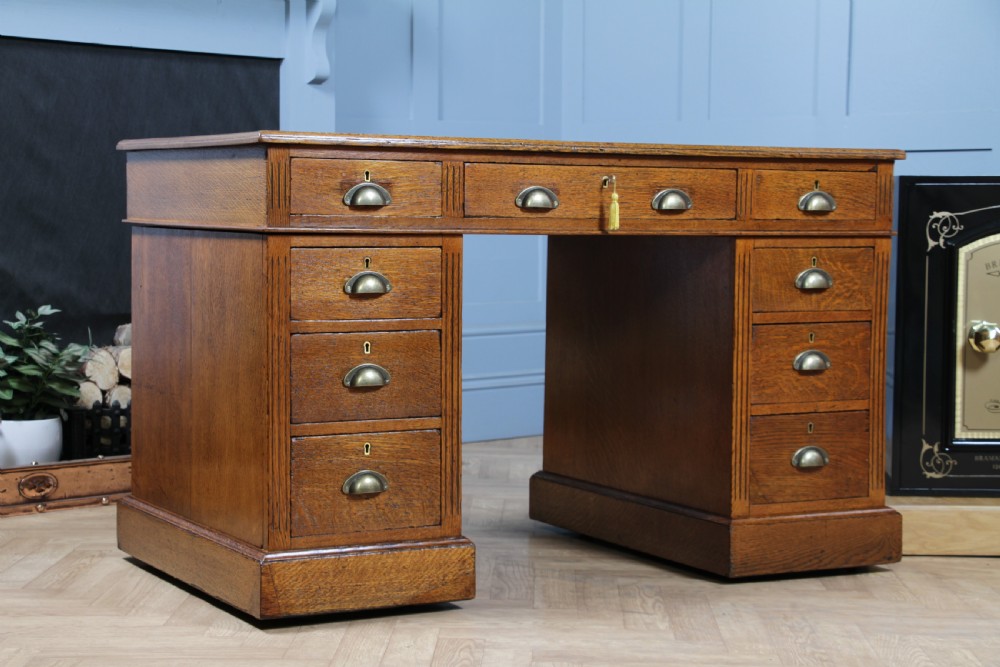 Antique Victorian Medium Oak 9 Drawer Twin Pedestal Leather Top Writing Desk With Key View IX