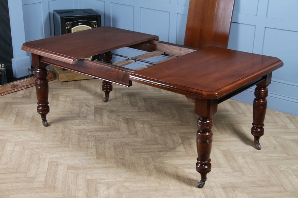 Antique Late Victorian Edwardian Solid Walnut Wind Out 1 Leaf Dining Table C1890 View II