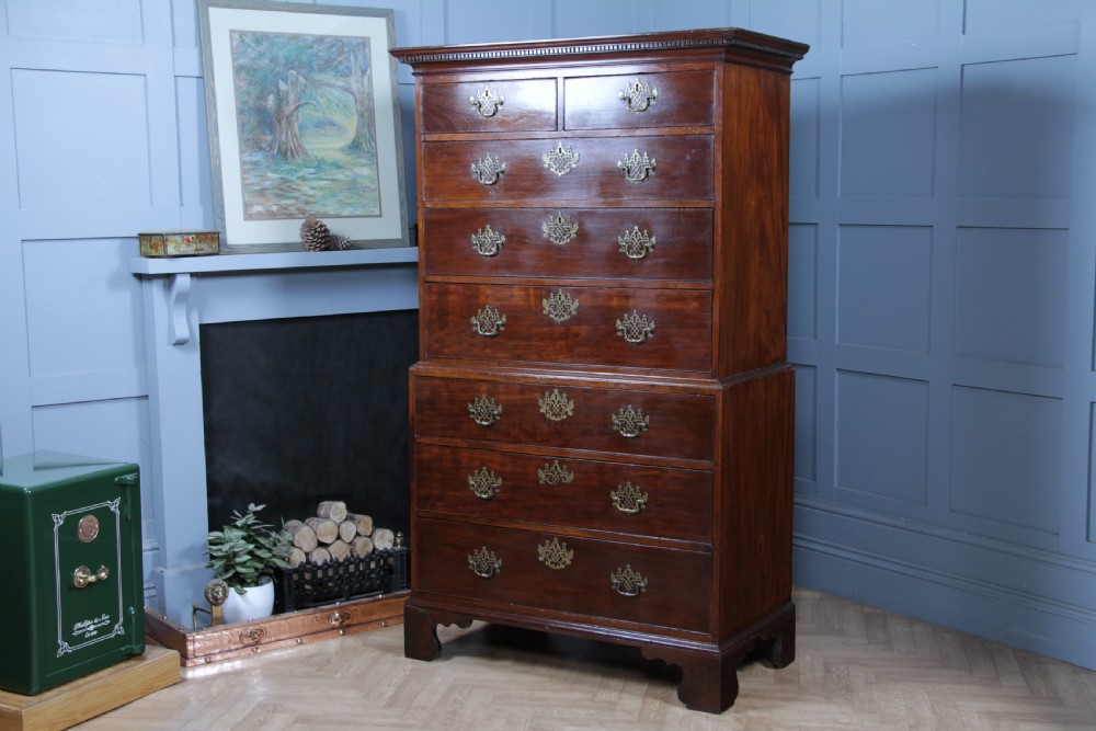 Antique George III Georgian Mahogany Chest on Chest 8 Drawers With Key C1770 View XVIII
