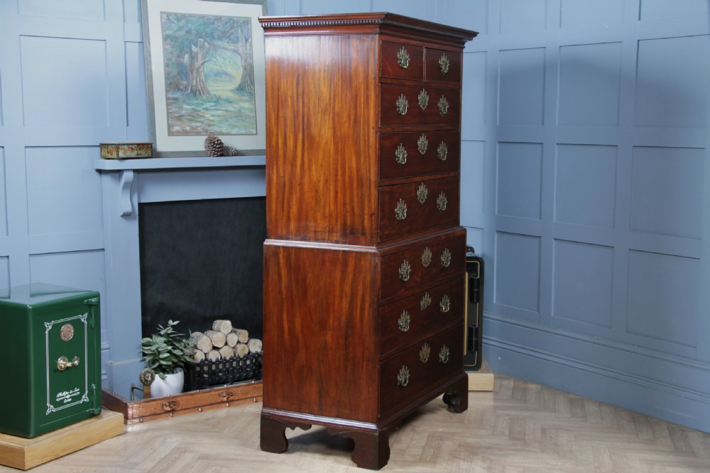 Antique George III Georgian Mahogany Chest on Chest 8 Drawers With Key C1770 View XXI