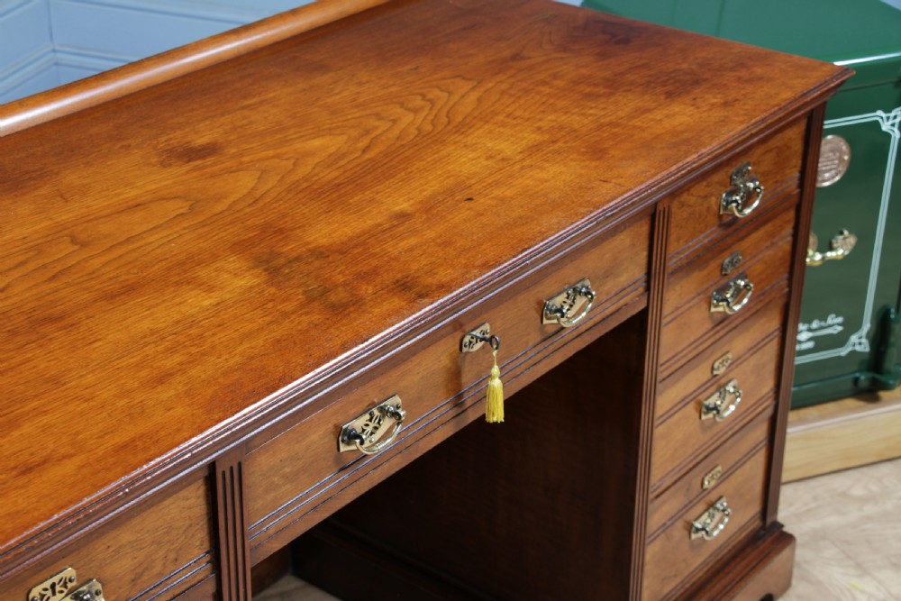 Antique Late Victorian Twin Pedestal Walnut Clerk's Desk C1880 View VIII