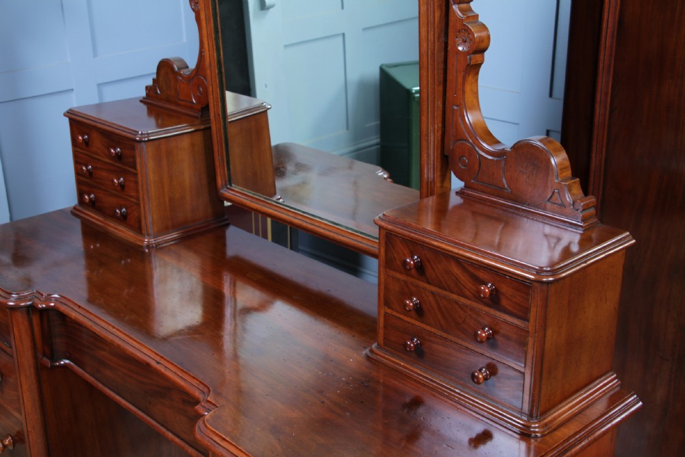 Antique Victorian Mahogany Grand Breakfront Pedestal Dressing Table With Mirror C1870 View VI